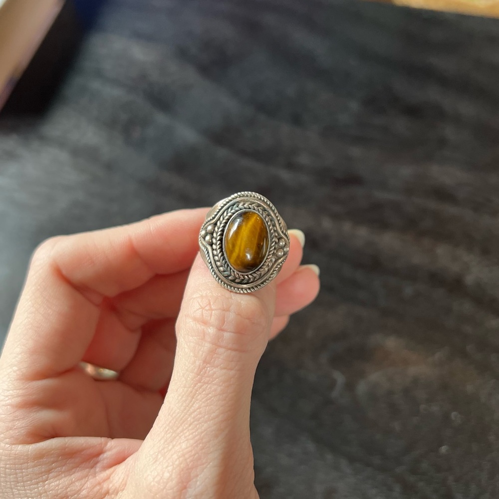 Silver and bronze ring. Size 8